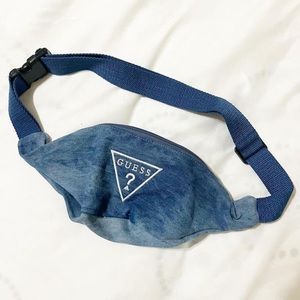 Guess Fanny Pack